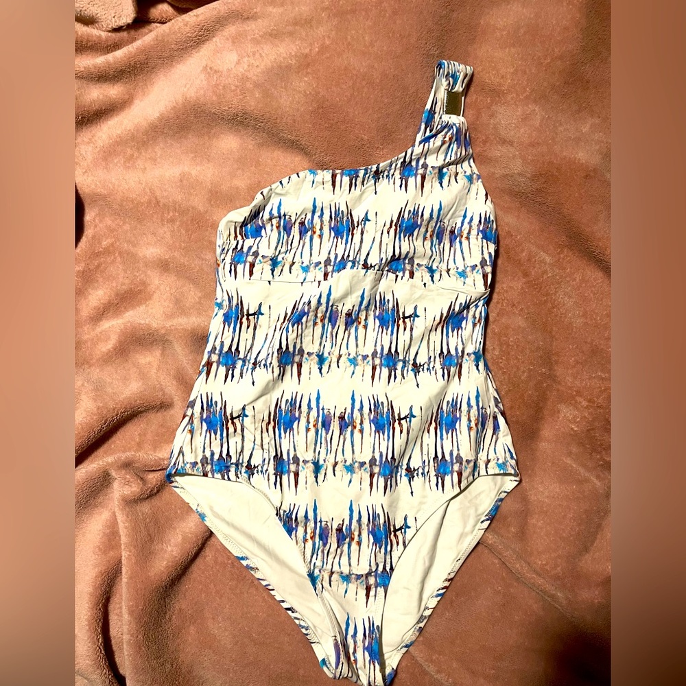 Heidi Klein one shoulder bathing suit. Size L